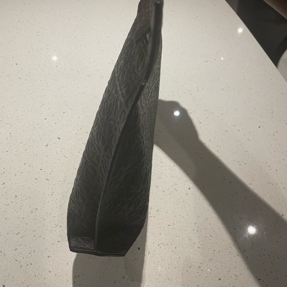 Loewe T pouch - Picture 3 of 9